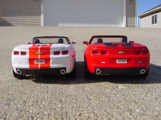 2011 CAMARO SS CONVERTIBLE PROMO PAIR INDY 500 PACE CAR & RED SS 