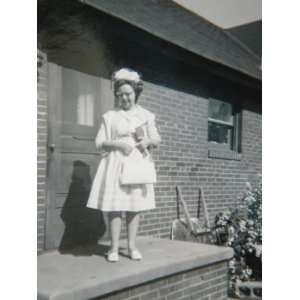 Vintage 1960s Woman in Hat Snapshot Photo 4118