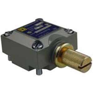  9007 C52A2 SQUARE D LIMIT SWITCH 10 AMP, 600V HEAVY DUTY 