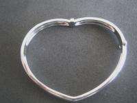 Piaget 18k White Gold Diamond Heart Bracelet  