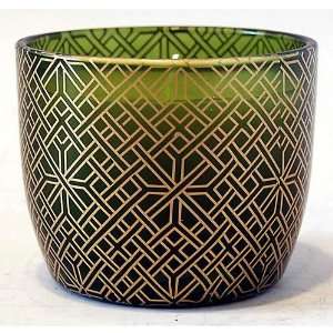  New View 9.8 oz. Lattice Pattern Filled Candle
