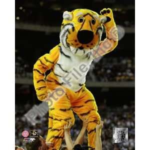  University of Missouri Tigers Mascot 2009 Finest LAMINATED 