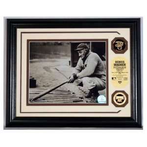  Honus Wagner Legends Series Photomint with 2 Gold Coins 