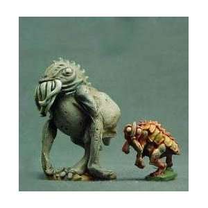  Call of Cthulhu Miniatures Moon Beast (2) Toys & Games