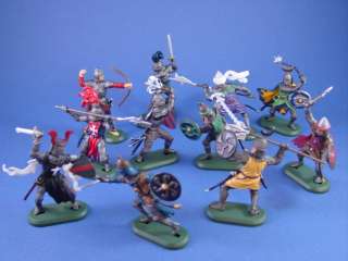 Britains Deetail Toy Soldiers Medieval Knights Set  
