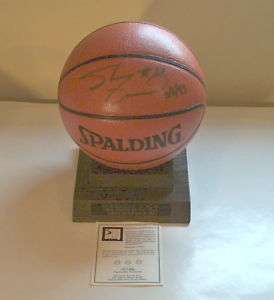 SHAQUILLE ONEAL SIGNED BASKETBALL ROOKIE/OF YEAR COA  