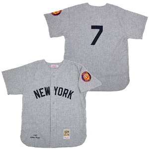  New York Yankees Mickey Mantle Cooperstown Jersey size 52 