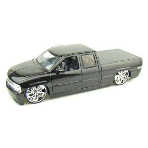  2002 Chevy Silverado DUB 1/18 Metallic Black Toys & Games
