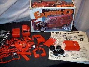 Model Kit Datsun Stepside Pickup Express O  