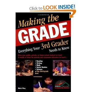   Your 3rd Grader Needs to Know [Paperback] Micki Pflug Books