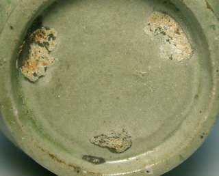 chinese 11th century northern song dynasty yue ware celadon glazed 