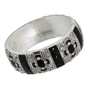    Silvertone Designer Metal Bangle Bracelet Fashion Jewelry Jewelry