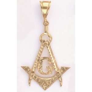 Freemasons Square and Compasses   Masonic Symbol Layered Gold Pendant 