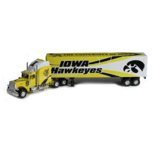  NCAA Peterbilt Tractor Trailer   Iowa Hawkeyes