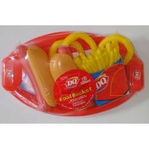  Dairy Queen Food basket Pretend Food 8 pcs Hot Dog with 