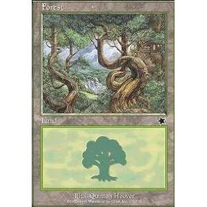  Magic the Gathering   Forest   Starter 1999   Foil Toys & Games