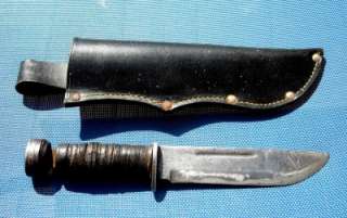 Vintage WW II US Military Fighting Knife w Sheath  