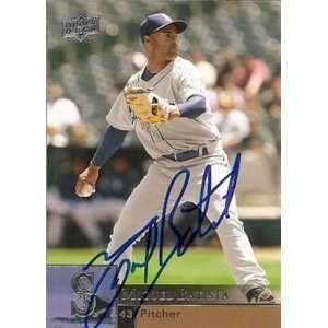  Miguel Batista Signed Seattle Mariners 2009 UD Card 