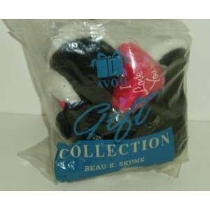 Avon Collection BEAU K. SKUNK with Detachable Floral Scented Sachet 