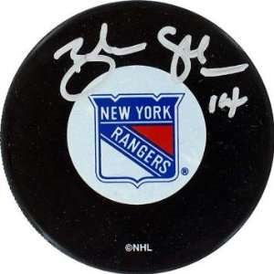  Brendan Shanahan Autographed Hockey Puck   Autographed NHL 