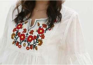 Vtg 70s Ethnic Embroidered MEXICAN hippie BOHO TOP  