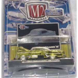  M2 Machines Clearly Auto Thentics 1953 Oldsmobile 98 Toys 