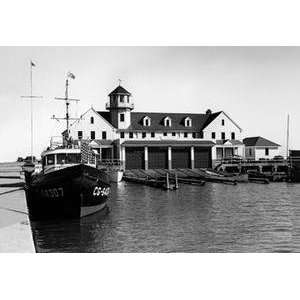  Vintage Art Chicago Lifeboat Station   03368 1