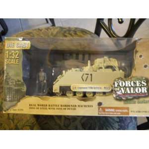  Forces of Valor Us Improver Tow Vehicle  M901 Die Cast 1 