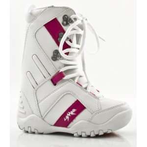 Lamar Liftie 2010 Youth Snowboard Boots   White  Sports 