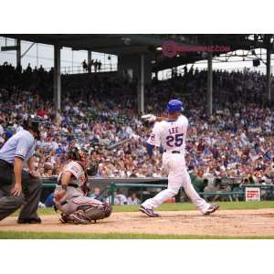  Derek Lee Chicago Cubs 8x11.5 Picture Mini Poster Office 