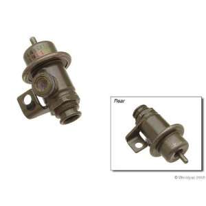    OE Service C3000 104166   Fuel Pressure Regulator Automotive