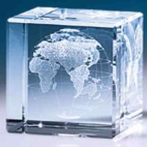 Optical crystal small square cube award with world stock design 