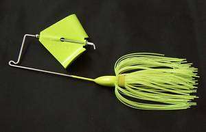 BUZZ BAIT 3/8oz CHARTREUSE w/LARGE CHARTREUSE BLADE  