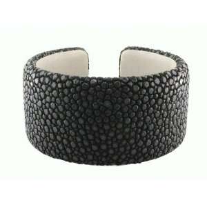  Womens Stingray Cuff in Black Bracelet, 6.5 Jewelry
