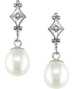 14 kt. White Gold Diamond Cultured Freshwater Pearl Drop Earrings 