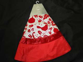 NWT Christmas PIER 1 Tree Skirt Red White Cardinal NEW  