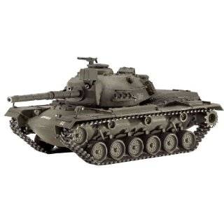  Revell 132 M4 Sherman Tank Toys & Games