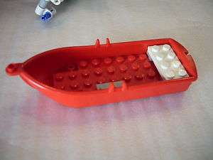 LEGO   2551RED ROW BOAT AND BENCH  