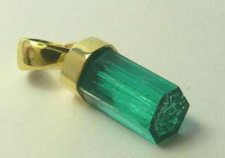 22cts Gorgeous Top Gem Quality Natural Colombian Emerald Crystal 