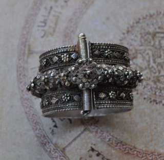 Antique Yemenite Yemen Silver filigree Cuff Bracelet  