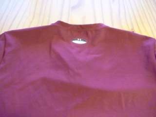 Under Armour v neck t shirt size youth L Large  