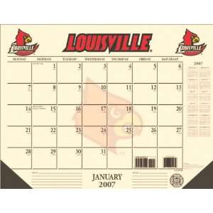 Louisville Cardinals 22x17 Desk Calendar 2007 Sports 