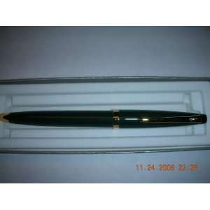  Cross Solo Green Lacquer & 23 Kt Gold Ball Point Pen 