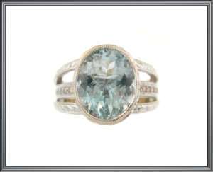 Ladies 14K Solid White Gold Aquamarine & Diamond Ring  