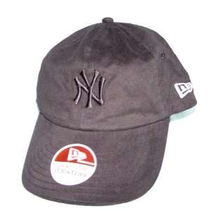   York Yankees MLB hat cap   one size fit   100 % cotton   Color Black