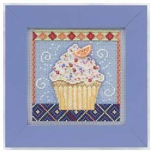  Vanilla Cupcake (beaded kit) Arts, Crafts & Sewing