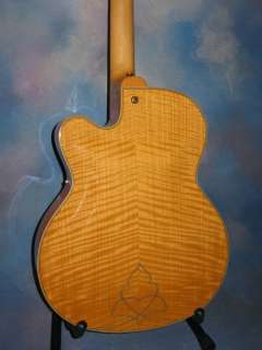 2000 HOFNER NEW PRESIDENT ARCHTOP  