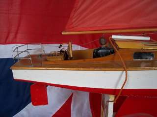 Vic Smeed Starlet Kelper Radio Control Model Sailing Yacht With Stand 