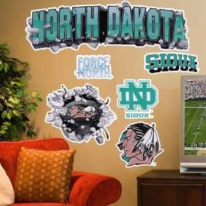  North Dakota Fighting Sioux Logo Wall Crashers Sports 