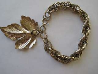 1950s Gold Tone Rope Link w/ Leaf Charm Bracelet 7.5 Long  